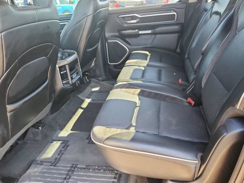 Used 2020 RAM 1500 Laramie AWD/4WD image 10