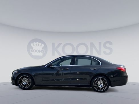 Certified 2022 Mercedes-Benz C 300 4MATIC Sedan image 4