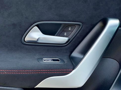 Certified 2023 Mercedes-Benz CLA 250 4MATIC image 20