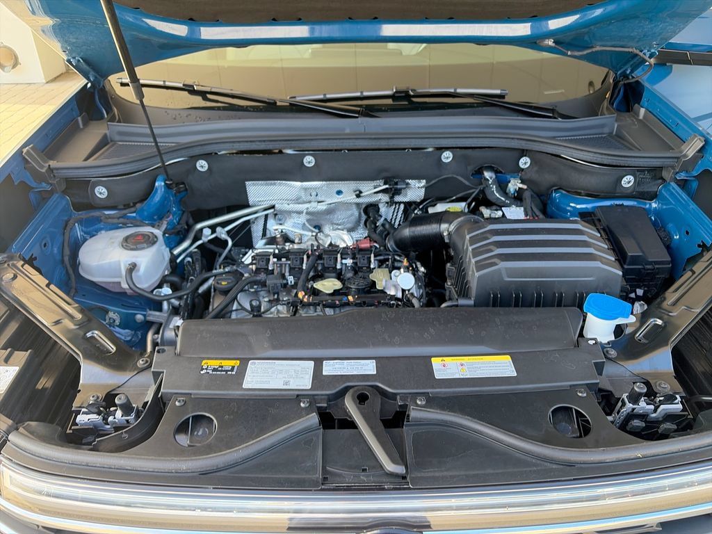 Certified 2026 Volkswagen Atlas SE FWD image 38