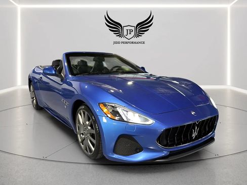 Used 2018 Maserati GranTurismo Sport RWD image 2