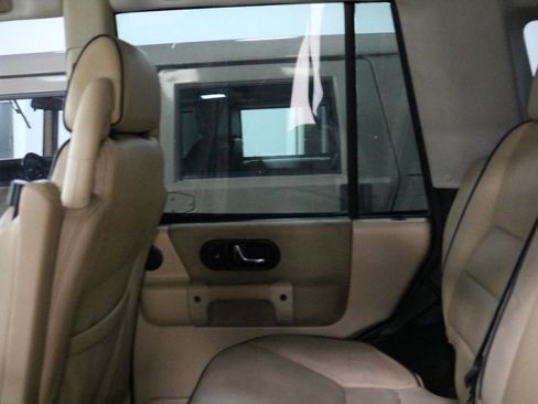 Used 2004 Land Rover Discovery HSE image 22