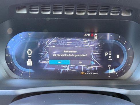 Used 2025 Volvo XC90 B6 Plus image 20