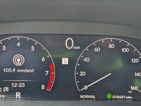 Certified 2024 Acura Integra image 11