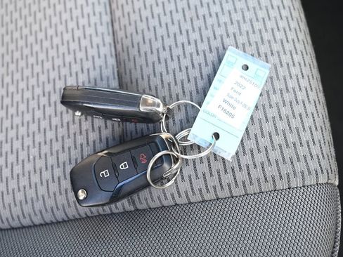 Used 2022 Ford F250 XLT image 47