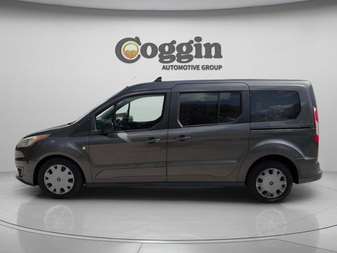 Used 2019 Ford Transit Connect XLT image 2