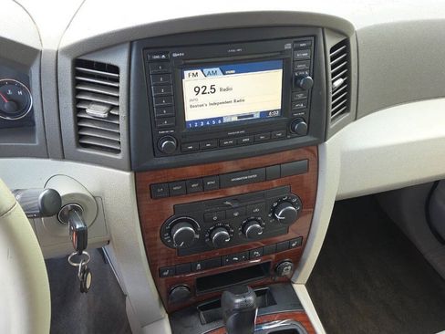 Used 2007 Jeep Grand Cherokee Limited AWD/4WD image 46