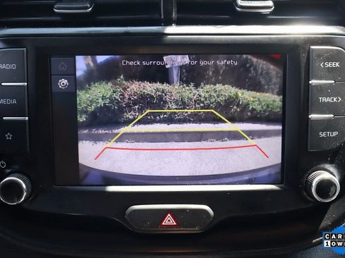 Used 2023 Kia Soul LX image 21