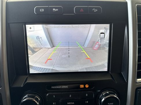 Used 2018 Ford F250 Lariat w/ Lariat Value Package AWD/4WD image 40