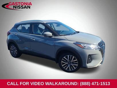 Used 2023 Nissan Kicks SV