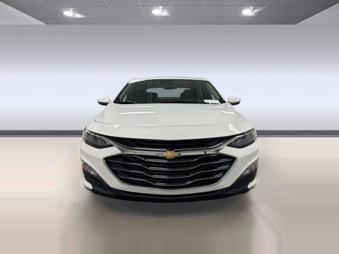 Used 2025 Chevrolet Malibu LT FWD image 5