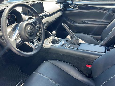 Used 2022 MAZDA MX-5 Miata Grand Touring w/ Weather Package RWD image 8
