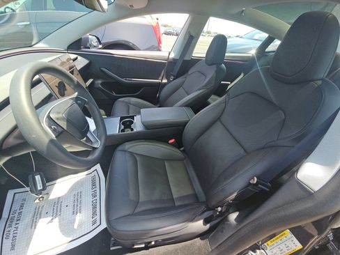 Used 2024 Tesla Model 3 Long Range AWD/4WD image 3
