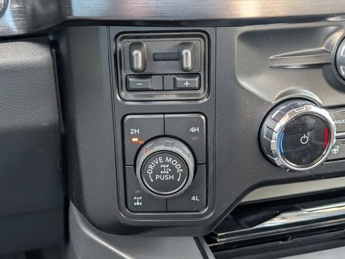 New 2026 Ford F250 Lariat w/ Tremor Off-Road Package image 30