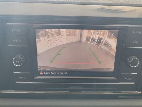 Used 2022 Volkswagen Taos S FWD image 33