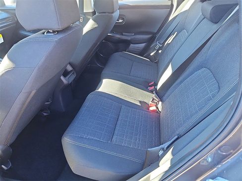 Certified 2025 Honda HR-V LX image 26