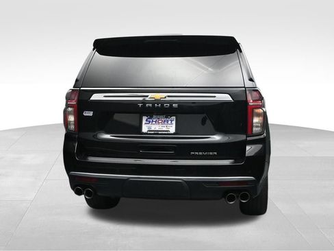 Used 2021 Chevrolet Tahoe Premier w/ Premium Package AWD/4WD image 4