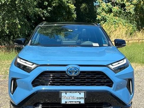 Used 2022 Toyota RAV4 XSE AWD/4WD image 3