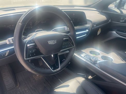 Certified 2024 Cadillac Lyriq Sport AWD/4WD image 7