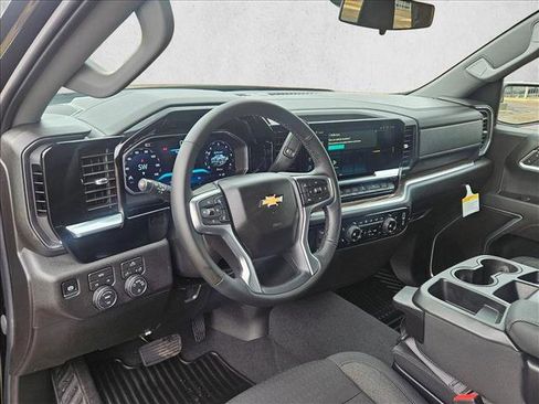 New 2026 Chevrolet Silverado 1500 LT image 3