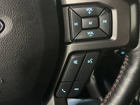 Used 2019 Ford F150 XLT w/ Equipment Group 302A Luxury AWD/4WD image 14