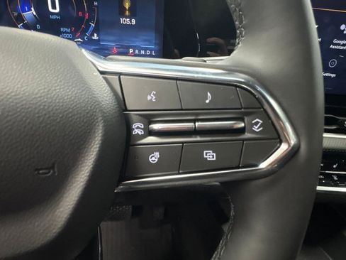 New 2026 Chevrolet Equinox LT w/ Convenience Package II FWD image 39