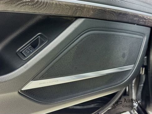 Used 2022 Audi A8 L 3.0T image 24
