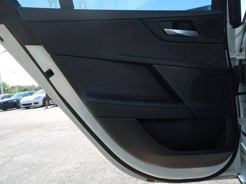 Used 2017 Jaguar XE First Edition image 49