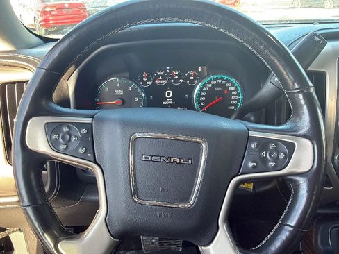 Used 2018 GMC Sierra 1500 Denali AWD/4WD image 18