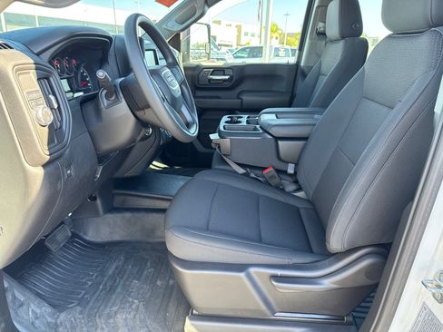 New 2024 GMC Sierra 3500 Pro w/ Fleet Convenience Package RWD image 28