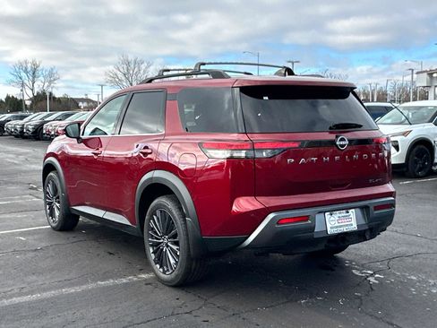 New 2026 Nissan Pathfinder SL AWD/4WD image 6