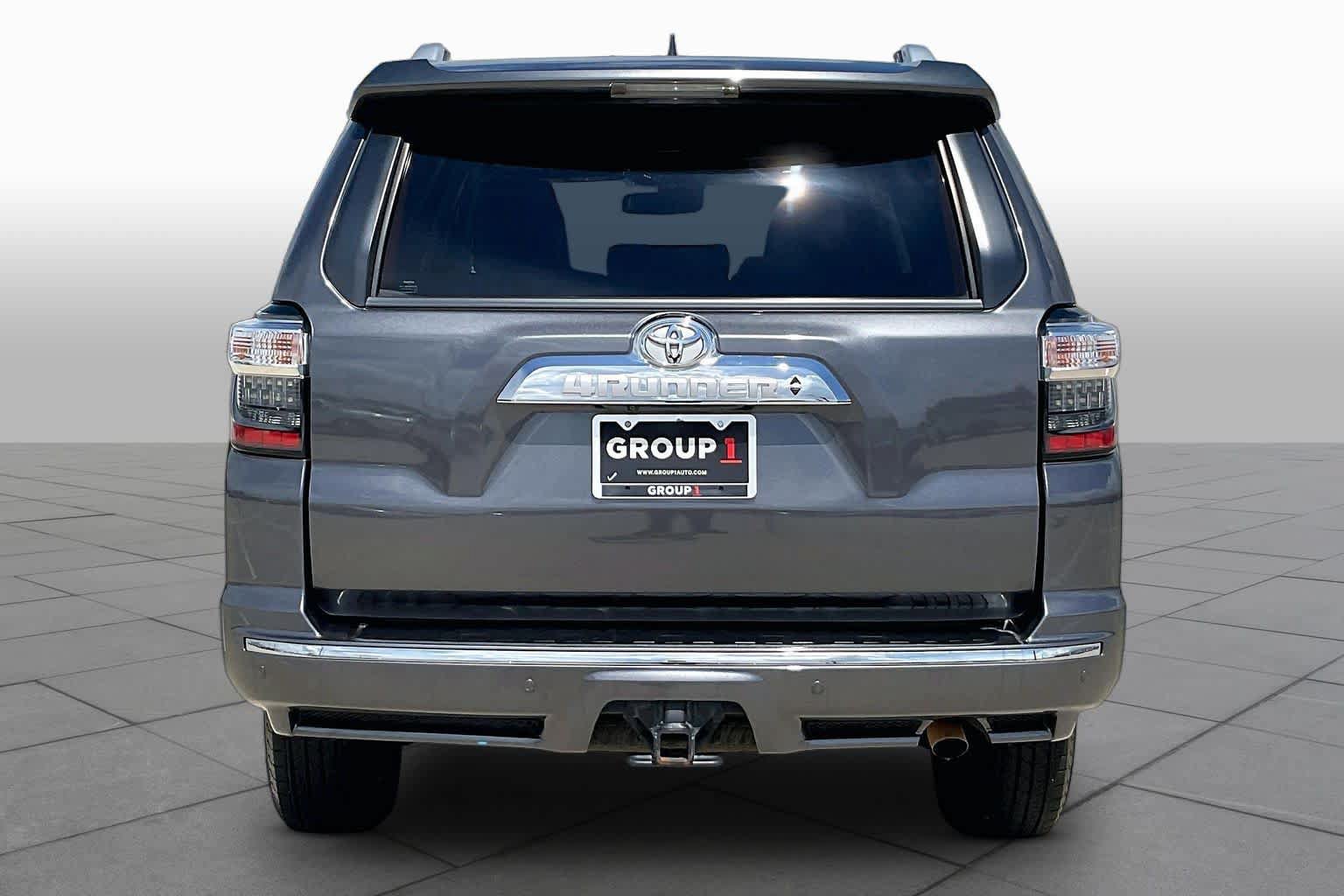 Used 2021 Toyota 4Runner Limited AWD/4WD image 8