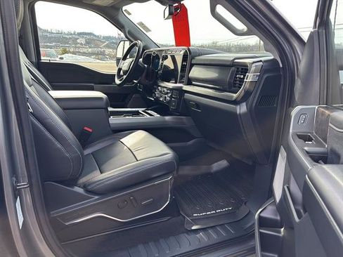 Certified 2023 Ford F250 Lariat w/ Lariat Ultimate Package image 20