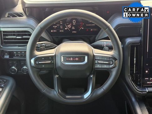Used 2026 GMC Yukon AT4 w/ AT4 Premium Package AWD/4WD image 18
