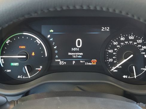New 2026 Toyota Sienna XLE AWD/4WD image 23