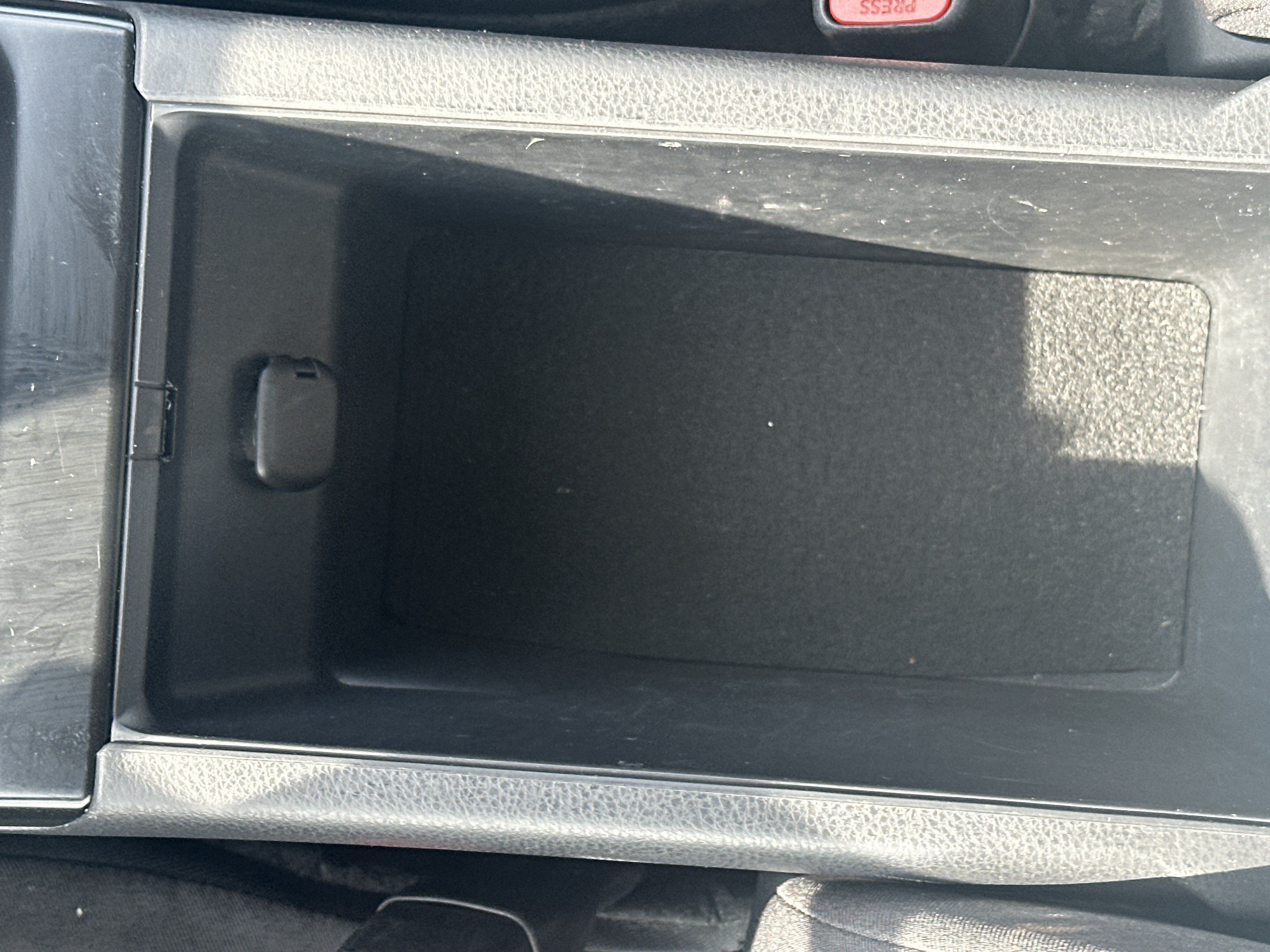 Used 2025 Toyota Camry LE FWD image 34