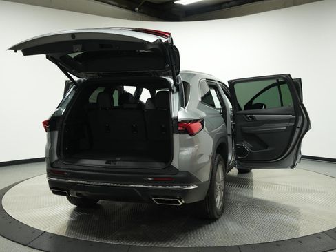 New 2026 Buick Enclave Preferred image 12