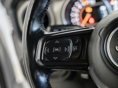 Used 2022 Jeep Wrangler Unlimited Sport AWD/4WD image 33