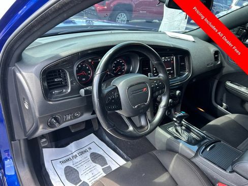 Used 2022 Dodge Charger R/T w/ Blacktop Package RWD image 4