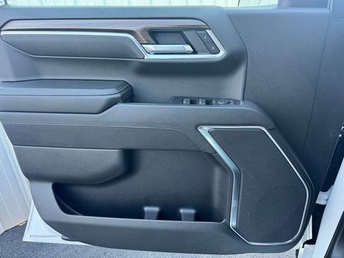 Used 2023 Chevrolet Silverado 1500 RST w/ LPO, Dark Essentials Package image 14