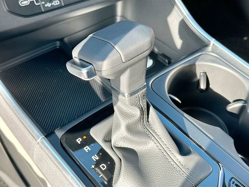 New 2026 Kia Carnival SX FWD image 17