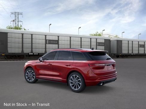 New 2026 Lincoln Corsair Grand Touring image 4