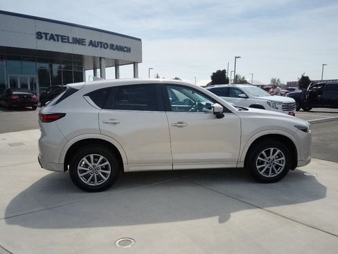 Used 2025 MAZDA CX-5 AWD 2.5 S w/ Preferred Package image 2