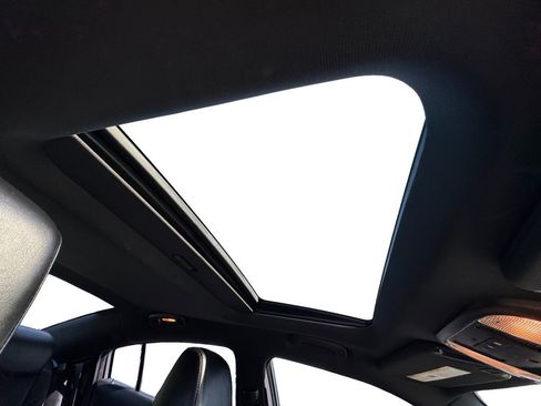 Used 2016 Dodge Charger R/T image 26