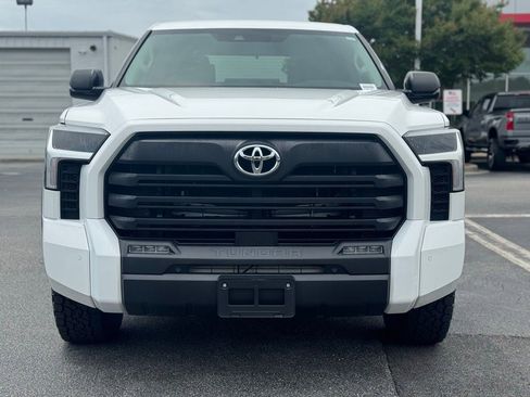 Used 2023 Toyota Tundra SR5 w/ SR5 Premium Package AWD/4WD image 4