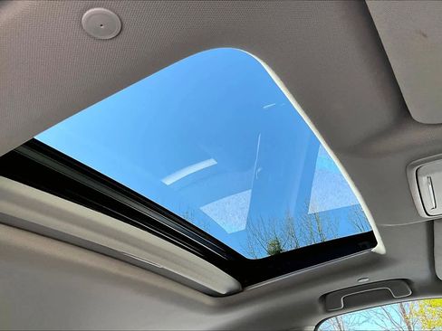 Used 2024 Honda CR-V EX-L image 14