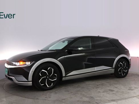 Used 2024 Hyundai Ioniq 5 Limited RWD image 18