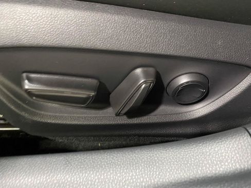 Certified 2026 Toyota Prius AWD image 27