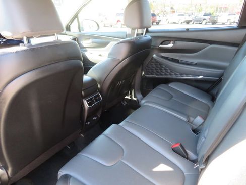 Used 2023 Hyundai Santa Fe SEL w/ Premium Package image 12