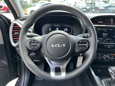 Used 2024 Kia Soul LX w/ Option Group 015 FWD image 20